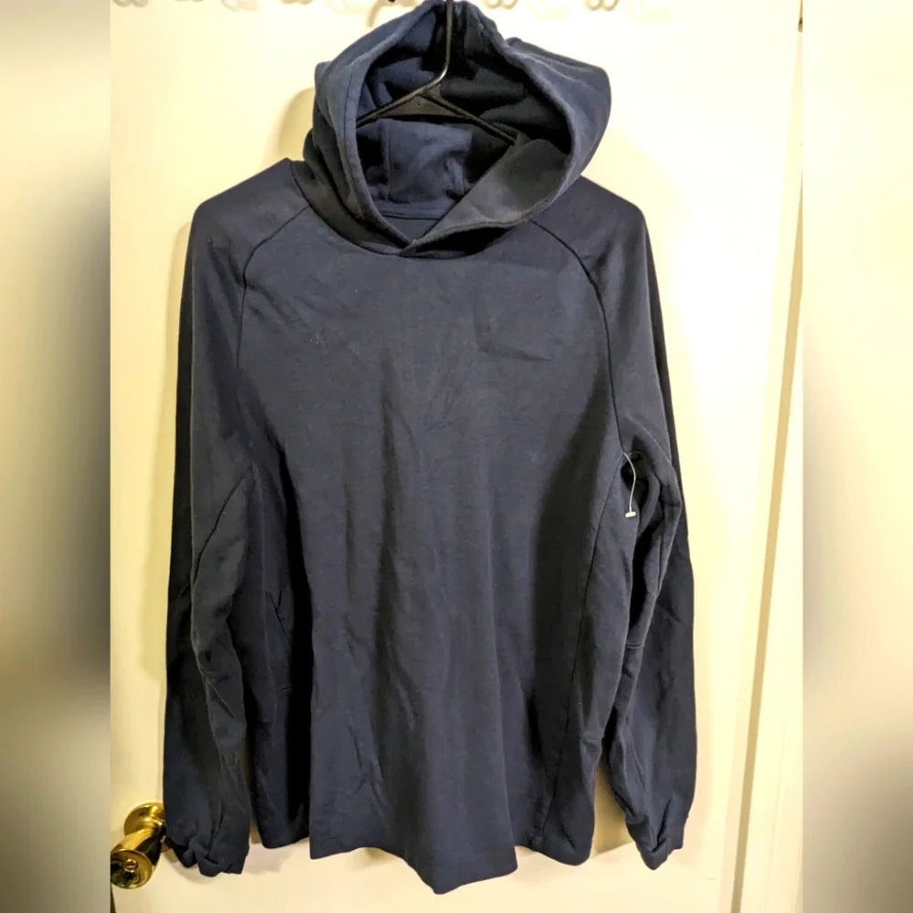 GapFit Breath Hoodie - Picture 1 of 4